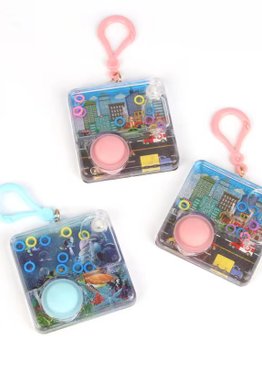 Fun Water Game with Keychain Party Favors Door Gifts 3pcs A Set ( Random Design）
