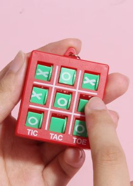 Brain Teaser Tic Tac Toe Keychain 3 Pieces Per Pack ( Random Colour )